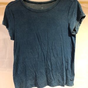 Super cute and lightweight tee